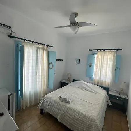 Yannis Maria Rooms Lägenhet