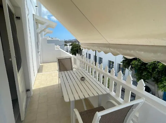 Yannis Maria Rooms *