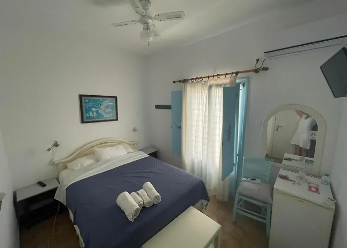 Yannis Maria Rooms Apartment Antiparos Town